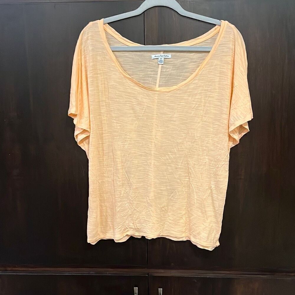 American Eagle Pink Tissue Weight Peach T-Shirt Medium - Picture 1 of 4